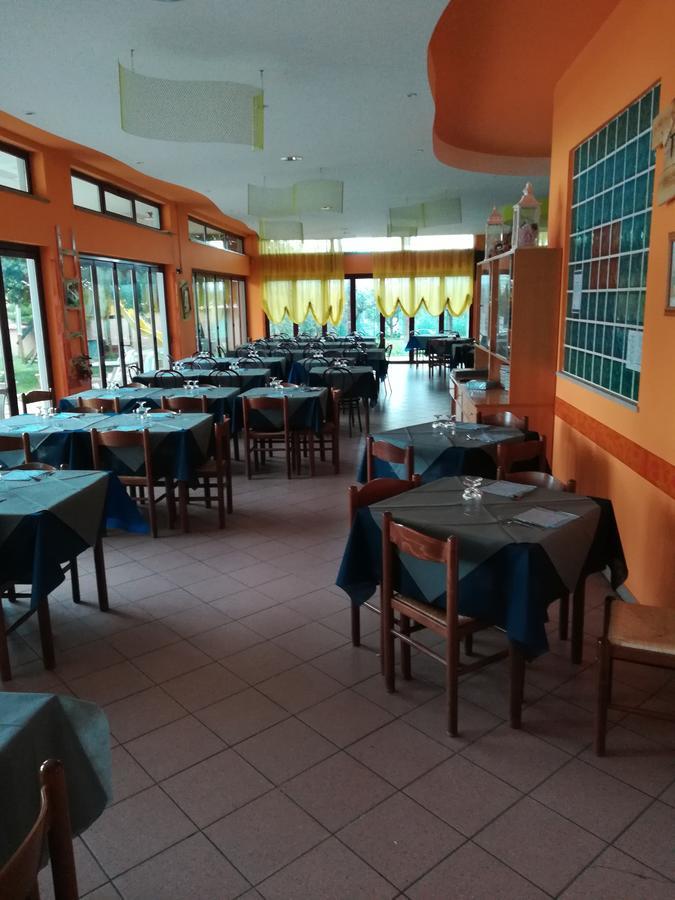 Hotel Tramonto Ancarano  Exterior foto